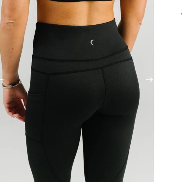 NWOT, Zyia Black Pocket Light n Tight Hi-Rise 7/8 - Picture 4 of 10